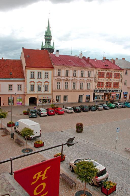 Hotel Morava Znojmo Exterior foto